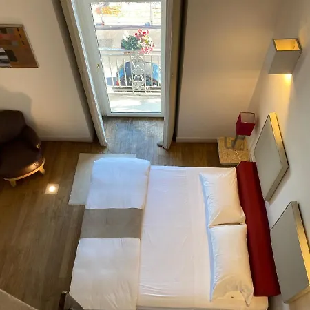 Micalo Art 招待所 那不勒斯