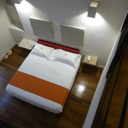 Micalo Art 招待所 4*