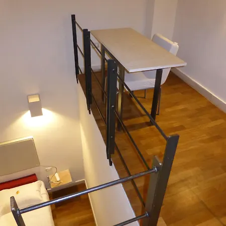 招待所 Micalo Art 4*