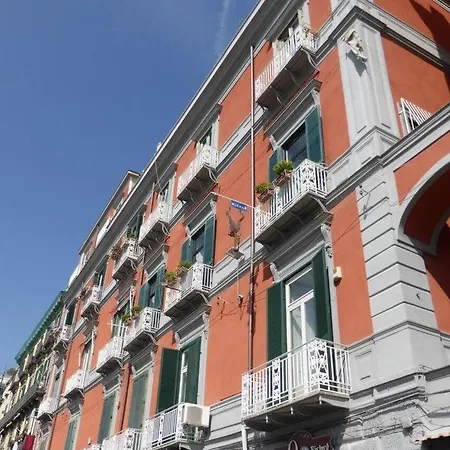 招待所 Micalo Art 4*