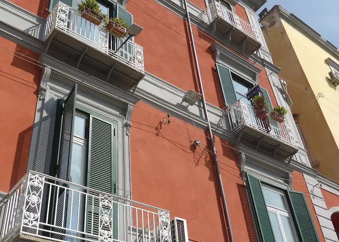 Micalo Art 4* ナポリ