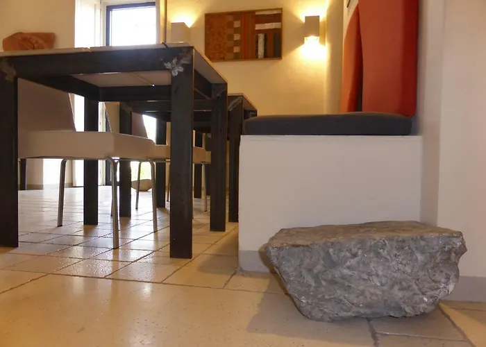 ゲストハウス Micalo Art