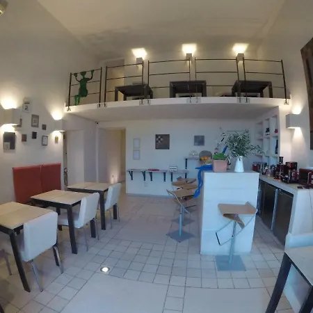 Micalo Art Guest house